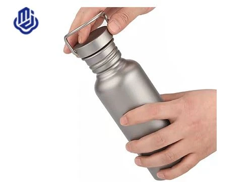 Titanium haus lub raj mis